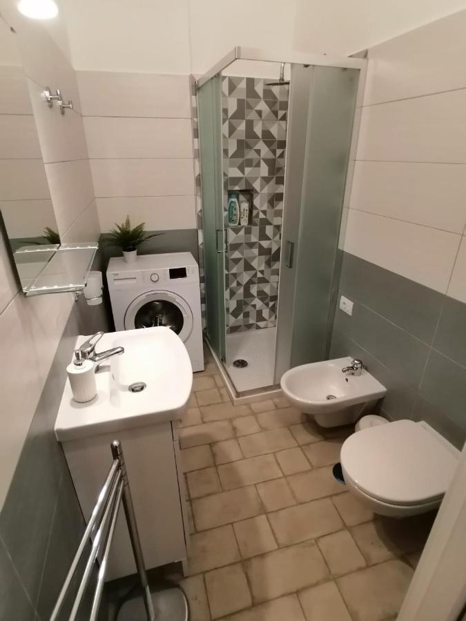 Il Vicoletto Sul Castello Apartment Наполи Екстериор снимка