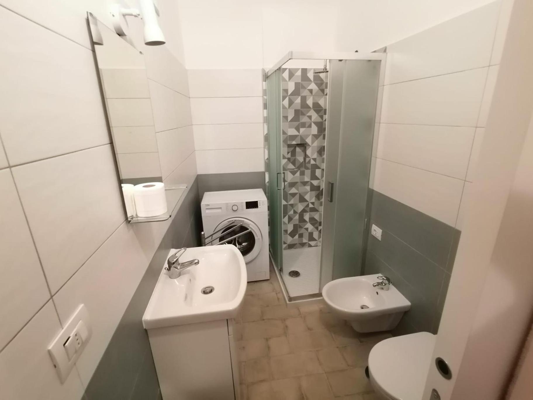 Il Vicoletto Sul Castello Apartment Наполи Екстериор снимка