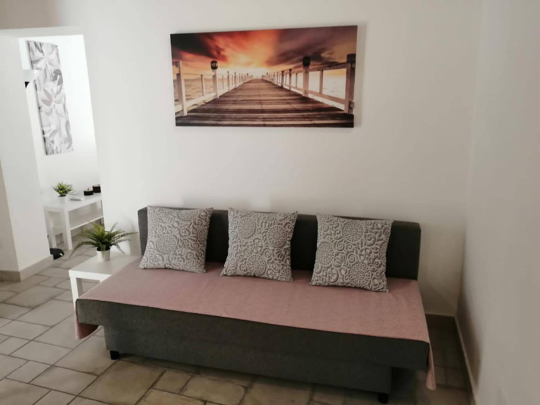 Il Vicoletto Sul Castello Apartment Наполи Екстериор снимка